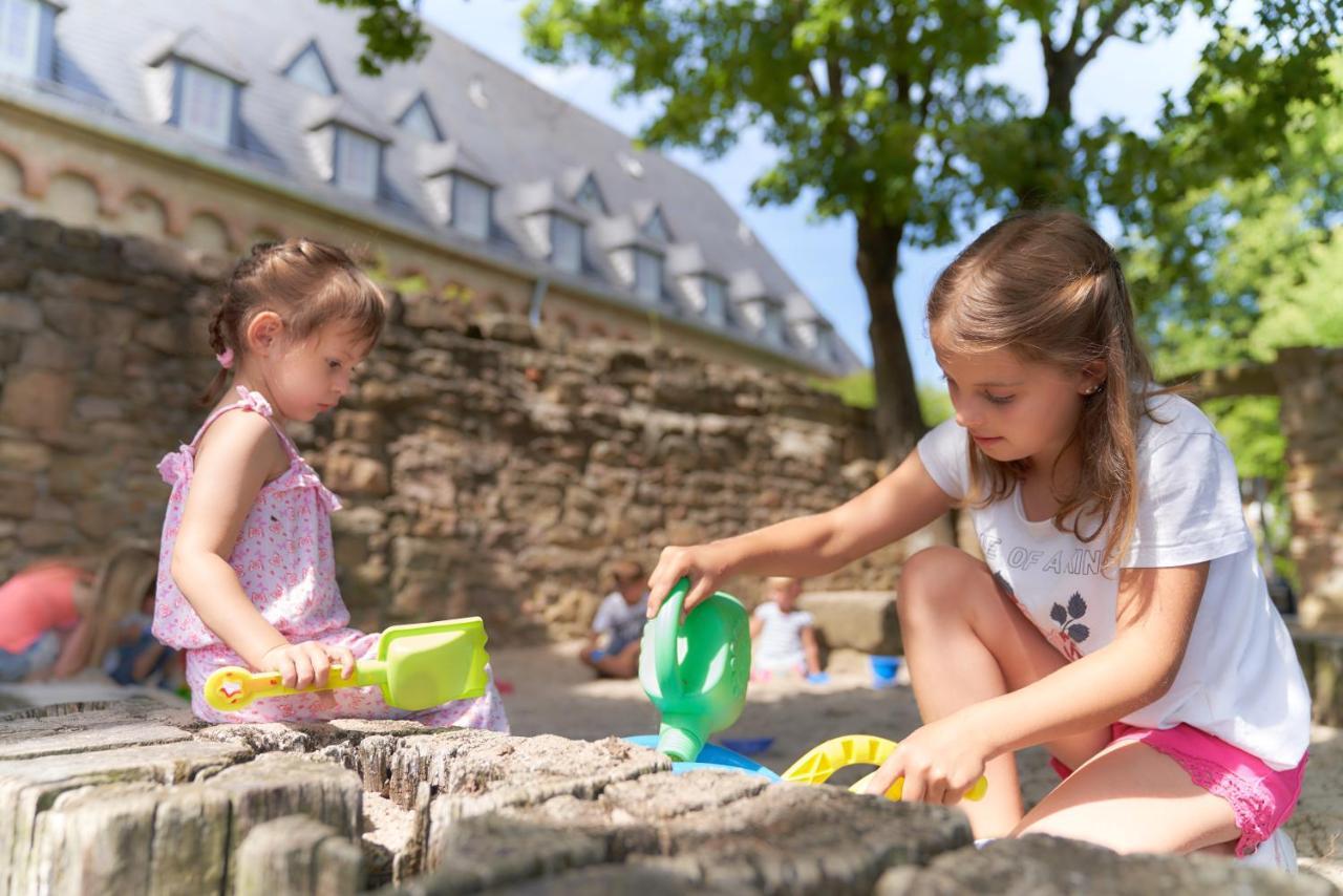 Ev.Familienferien-Und Bildungsstaette Ebernburg Hotel Bad Münster am Stein-Ebernburg Eksteriør billede